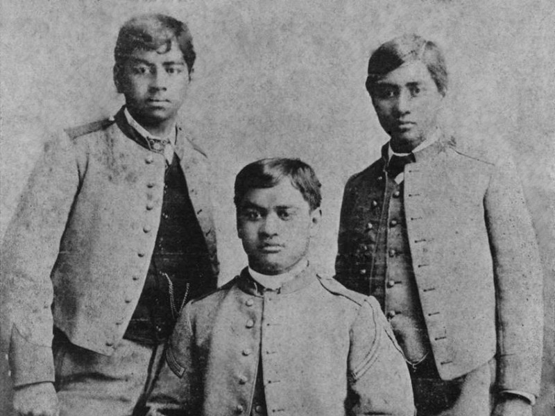 Three_Princes_of_Hawaii_at_San_Mateo_without_caps_(restored)