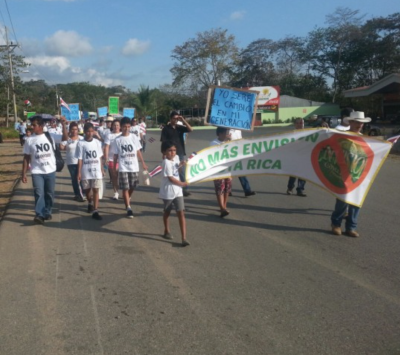 Protestors of Envision march peacefully outside of the festival's gates. Photo courtesy of The Tico Times.