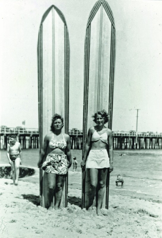 ccsurfers-shirley-templeman-left-and-pat-collings-at-cowells-beach